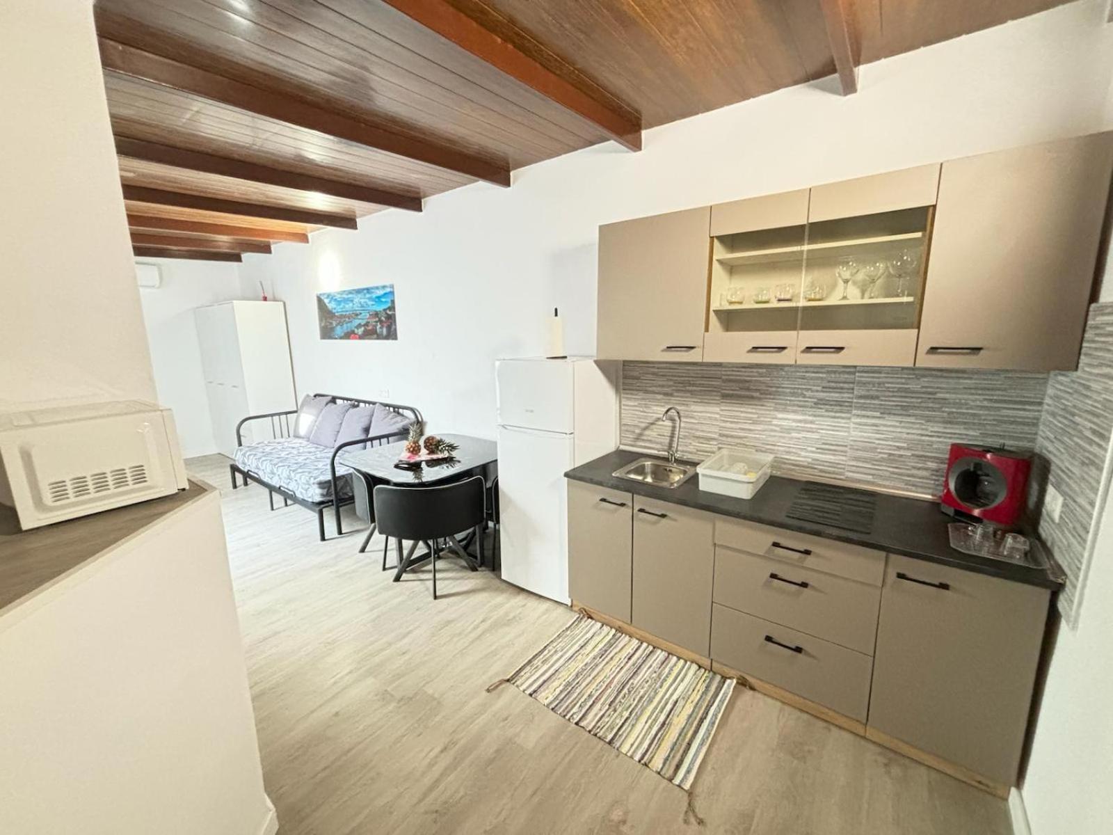 Mi Casita Tenerife Sur Free Wifi E Ac Arona  Luaran gambar